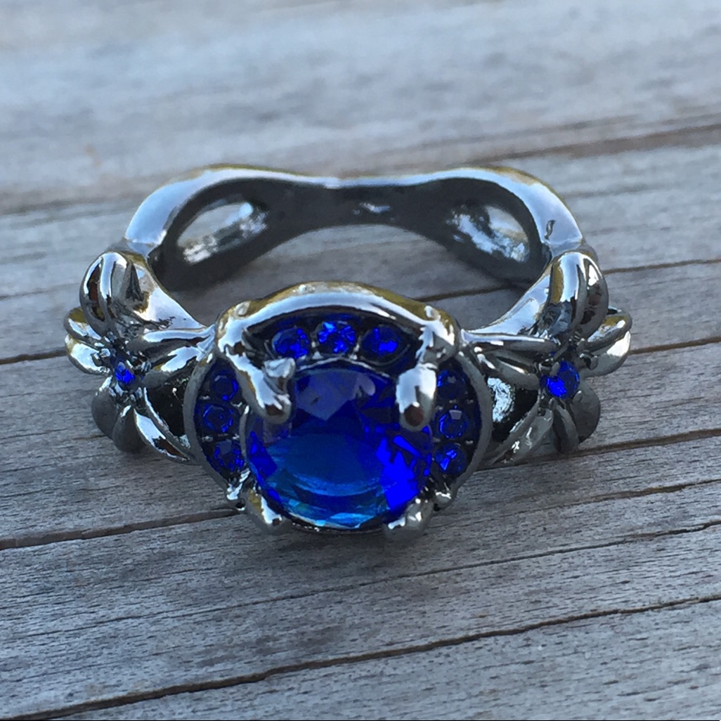 Blue Sapphire Flower Floral Black Gold Fashion Ring